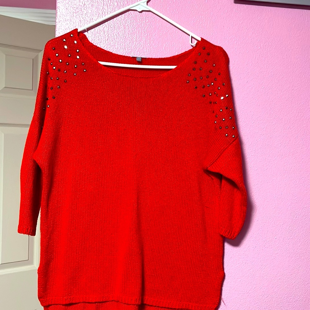 Women top